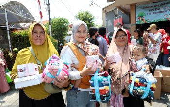 Pemkot Surabaya Bersama Bumbi Aktif Edukasi Manfaat Penggunaan Popok Kain