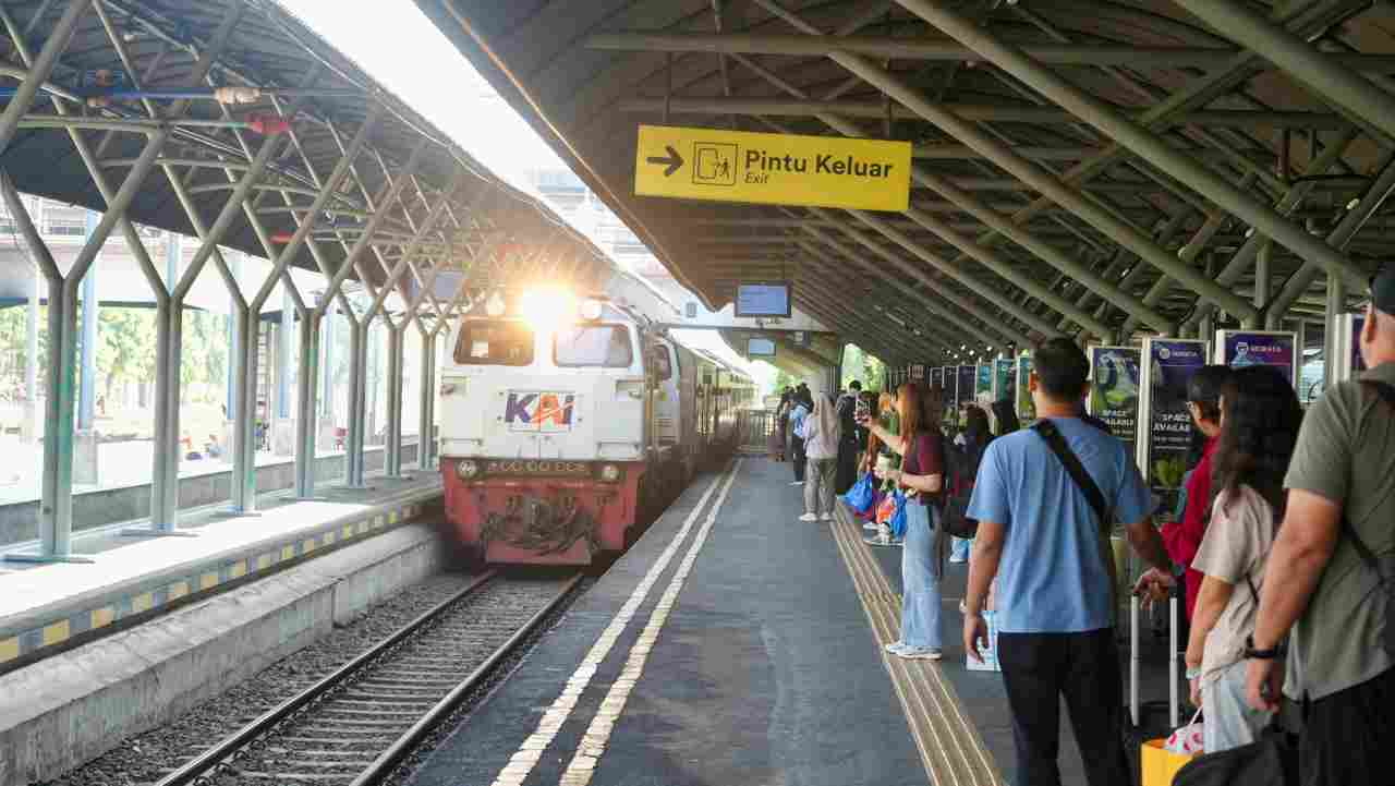 Catatan Istimewa KAI Daops 8 Surabaya,Layani Lebih dari 9 Juta Pelanggan
