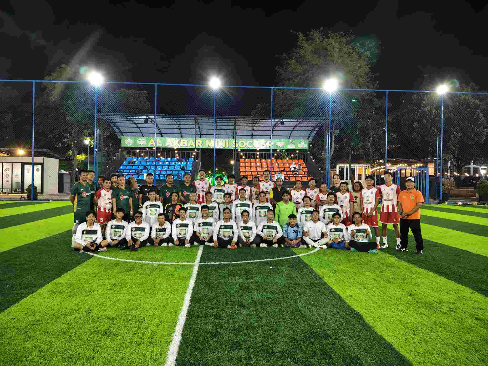 Motivasi Santri Era Millenial, Legenda Timnas Muhammad Zein Al Hadad dan Evan Dimas Ikuti Ngaji Soccer di Al Akbar