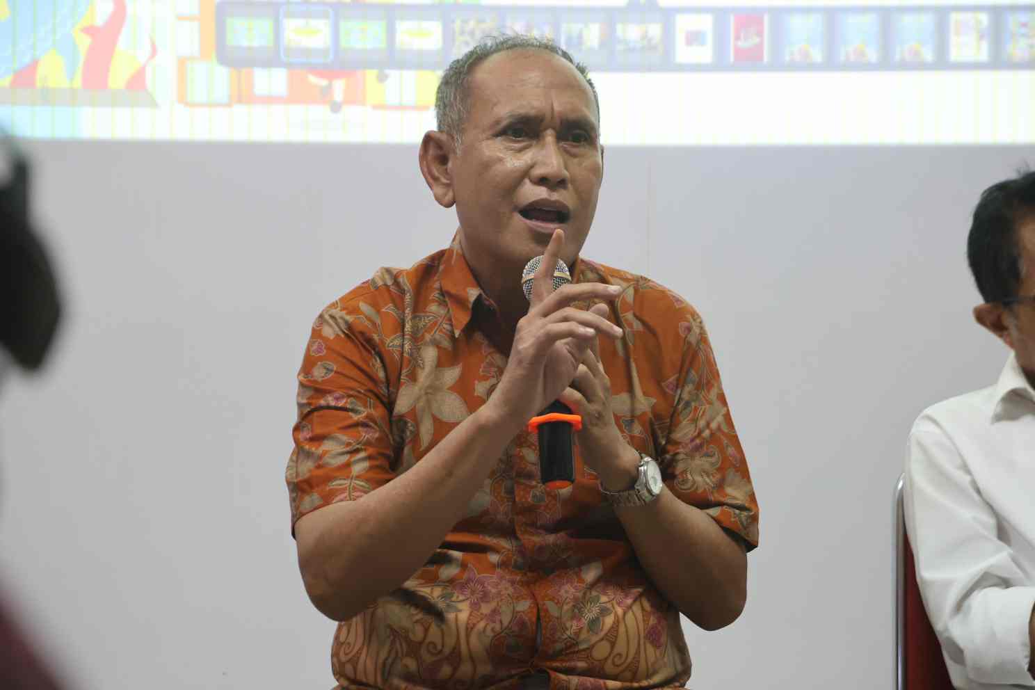 Mapel Wajib Bagi Siswa, Bahasa Inggris Diajarkan Sejak PAUD Di Surabaya