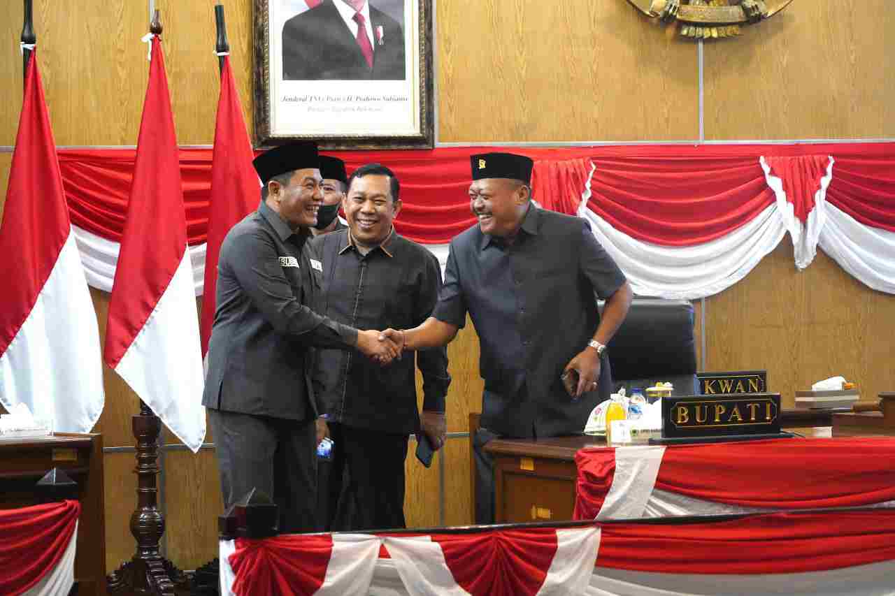 Pemkab Sidoarjo Dukung Raperda Fasilitasi Pesantren