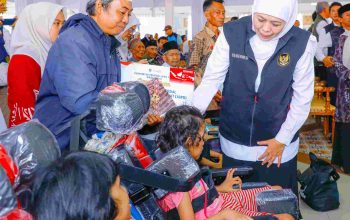 Bansos Awal 2026 Mengalir di Pasuruan, Gubernur Khofifah: Desa Kuat, Warga Naik Kelas