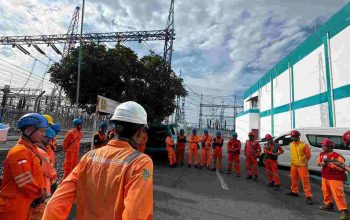 Di Balik Gemerlap Imlek, 1.390 Personel PLN Siaga 24 Jam Jaga Listrik Jawa Timur Tetap Menyala