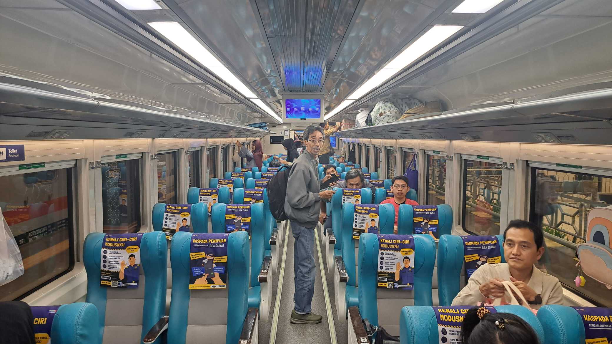 Arus Balik Masih Padat KAI Daop 8 Surabaya Tebar Promo Tiket, Ribuan Kursi Masih Tersedia!