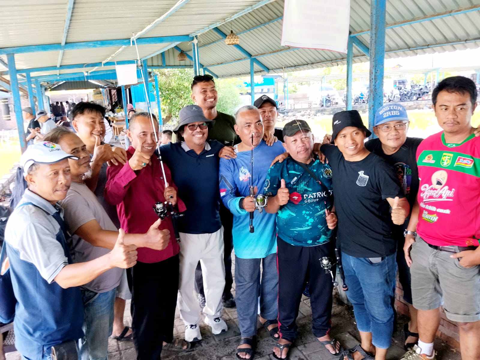 Mancing Santai, Hubungan Makin Hangat: Cara DPRD Surabaya Jaga Keakraban dengan Jurnalis