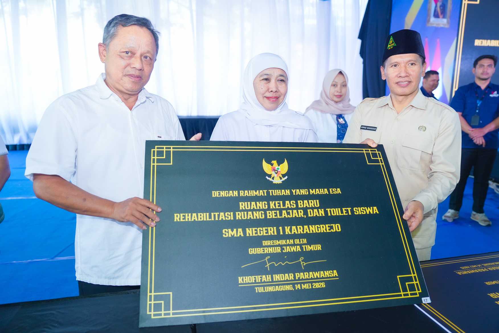 Gubernur Khofifah Resmikan Revitalisasi 45 Sekolah di Mataraman, Tegaskan Pendidikan Jadi Investasi Masa Depan