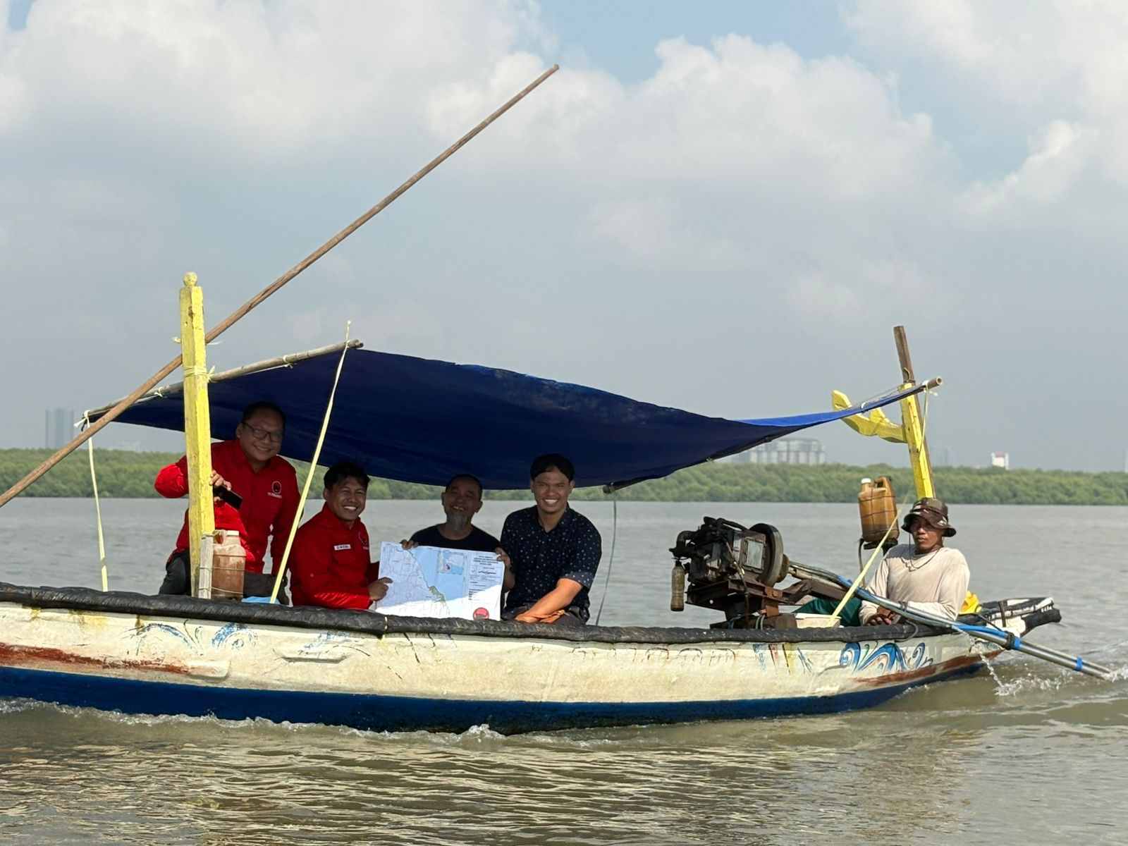 PAC PDI Perjuangan Bulak Sisir Mangrove, Petakan Dinamika Abrasi Pesisir Surabaya