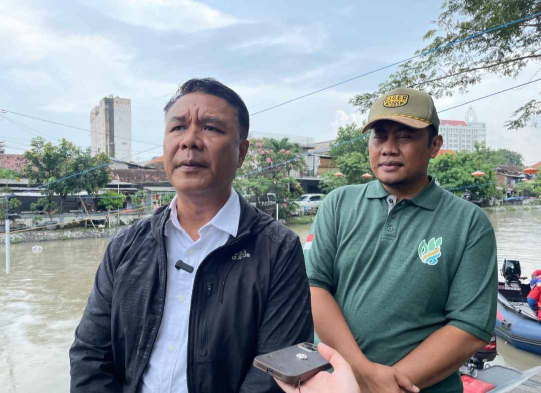 Nekat Buang Limbah Kurban ke Sungai, Warga Surabaya Langsung Ditindak