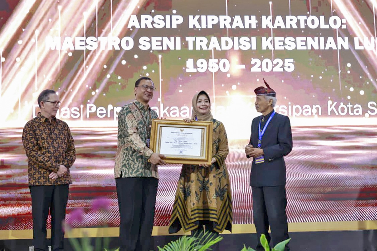 Surabaya Raih 3 Penghargaan Nasional Kearsipan 2026, Termasuk Arsip Kiprah Maestro Ludruk Cak Kartolo