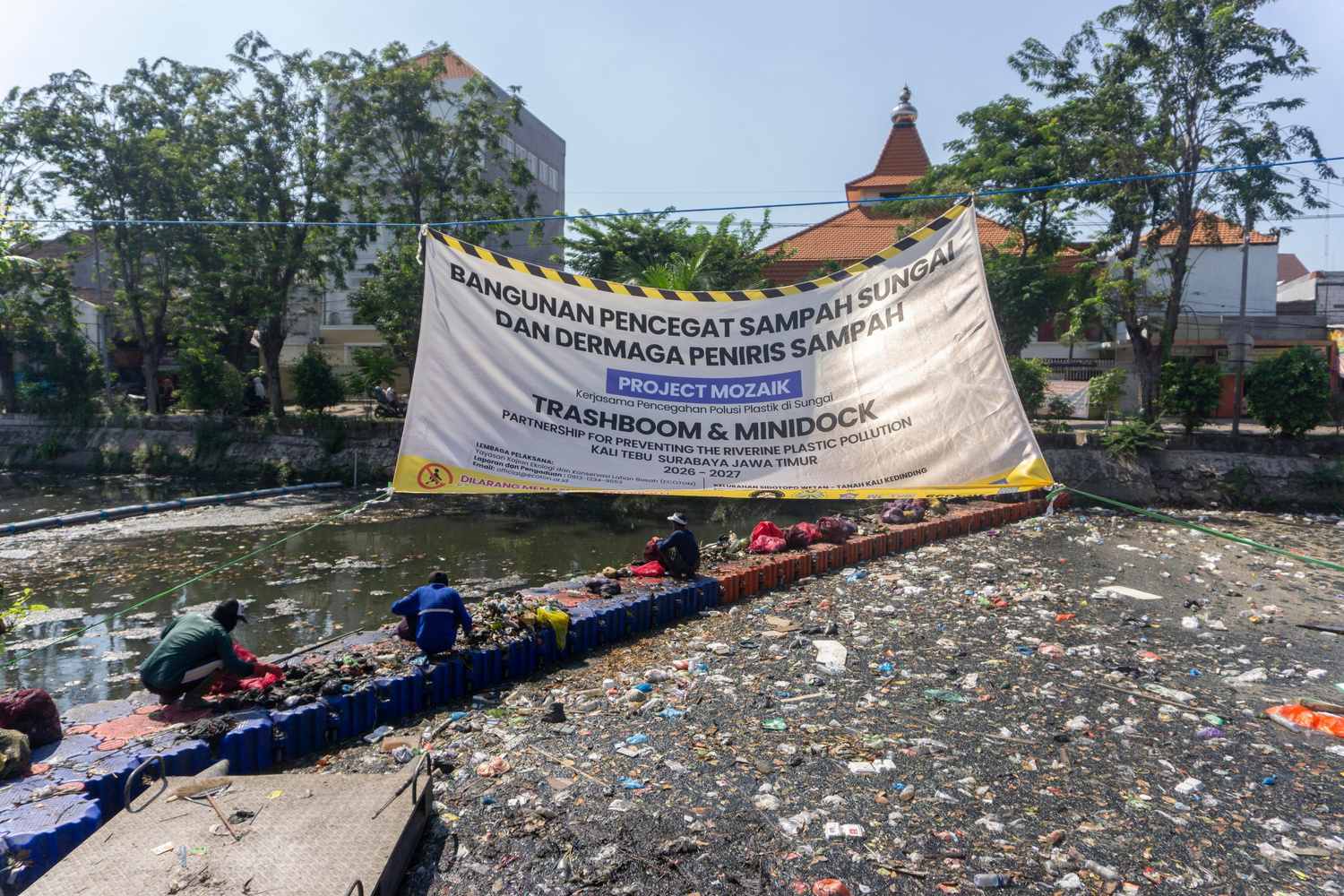 Surabaya Jadi Percontohan Nasional Program Indonesia-UEA Cegah Sampah Plastik ke Laut