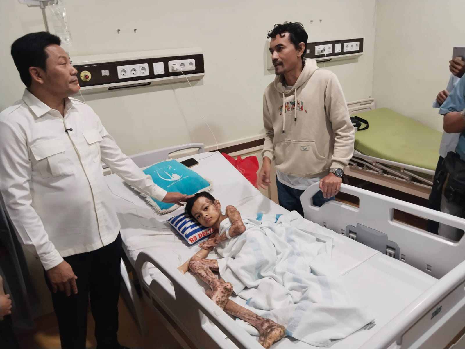 Di Tengah Duka dan Luka, Harapan Untuk Izzan Tak Boleh Padam