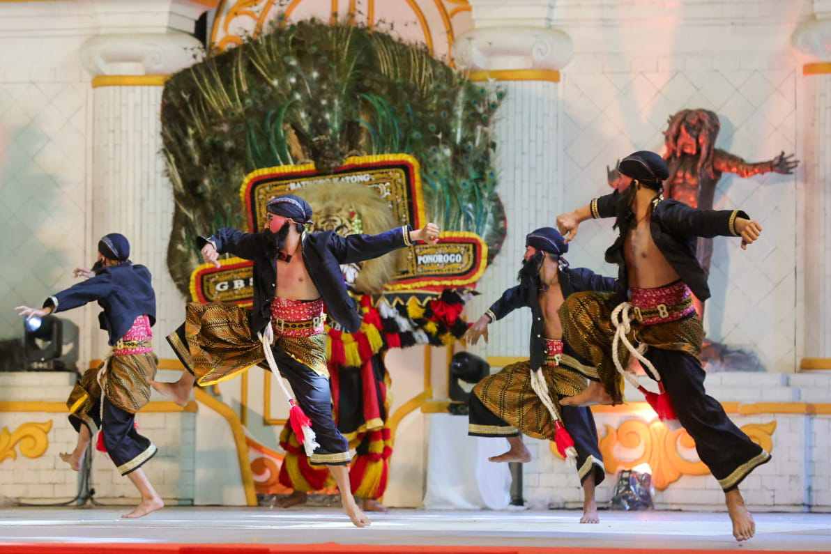 Purbaya Harumkan Nama Surabaya, Rebut Juara 3 Nasional di Festival Reog Ponorogo 2026