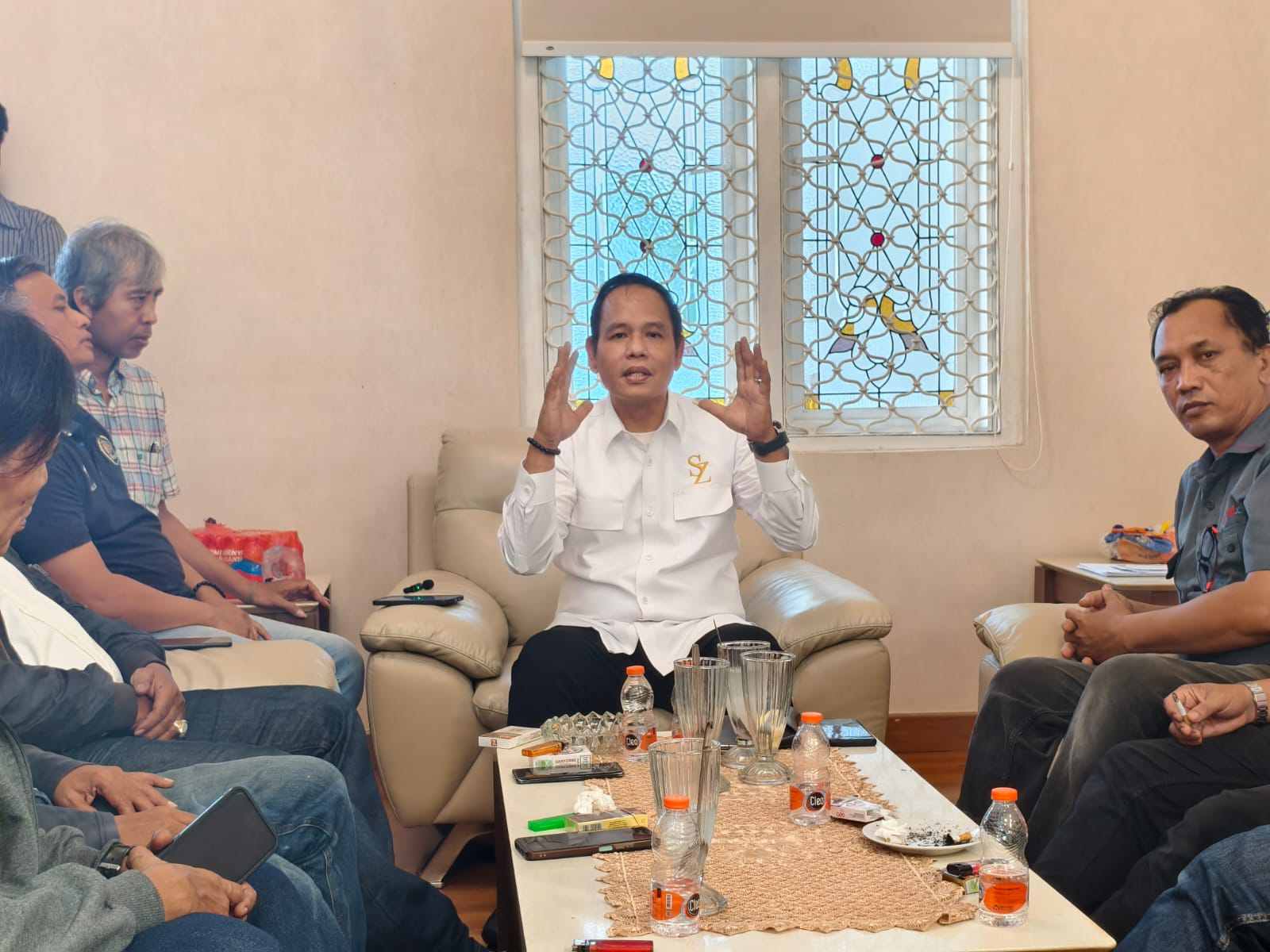 Ketua DPRD Surabaya Rangkul Media, Tekankan Pentingnya Menjaga Kepercayaan Publik