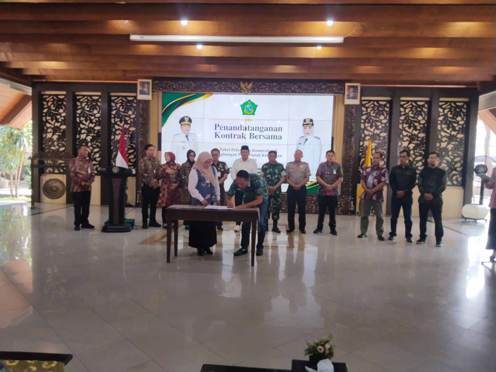 Bupati Subandi Peringatkan Kontraktor: Proyek Molor dan Asal Jadi Tak Akan Ditoleransi