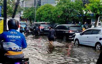Hujan Deras dan Pasang Laut Picu Genangan, DSDABM Surabaya Optimalkan Rumah Pompa