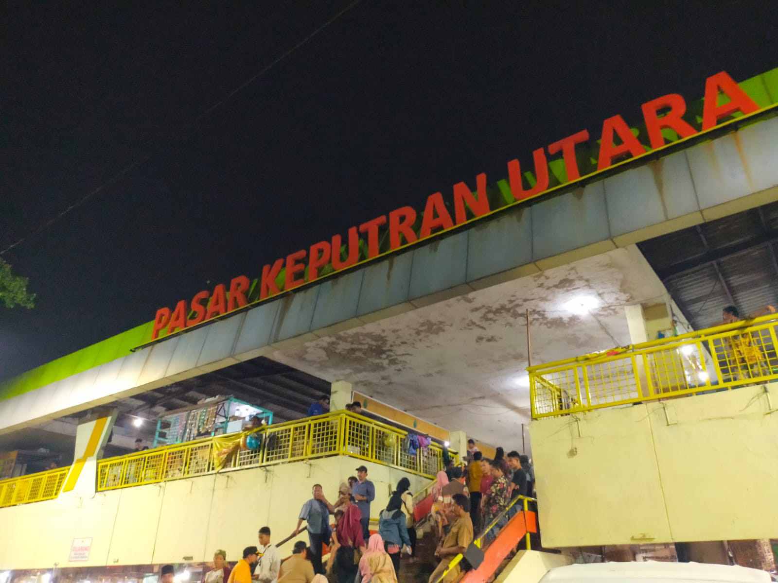 2.700 Stan Kosong Disiapkan Pemkot Surabaya Bagi Pedagang Pasar Tumpah