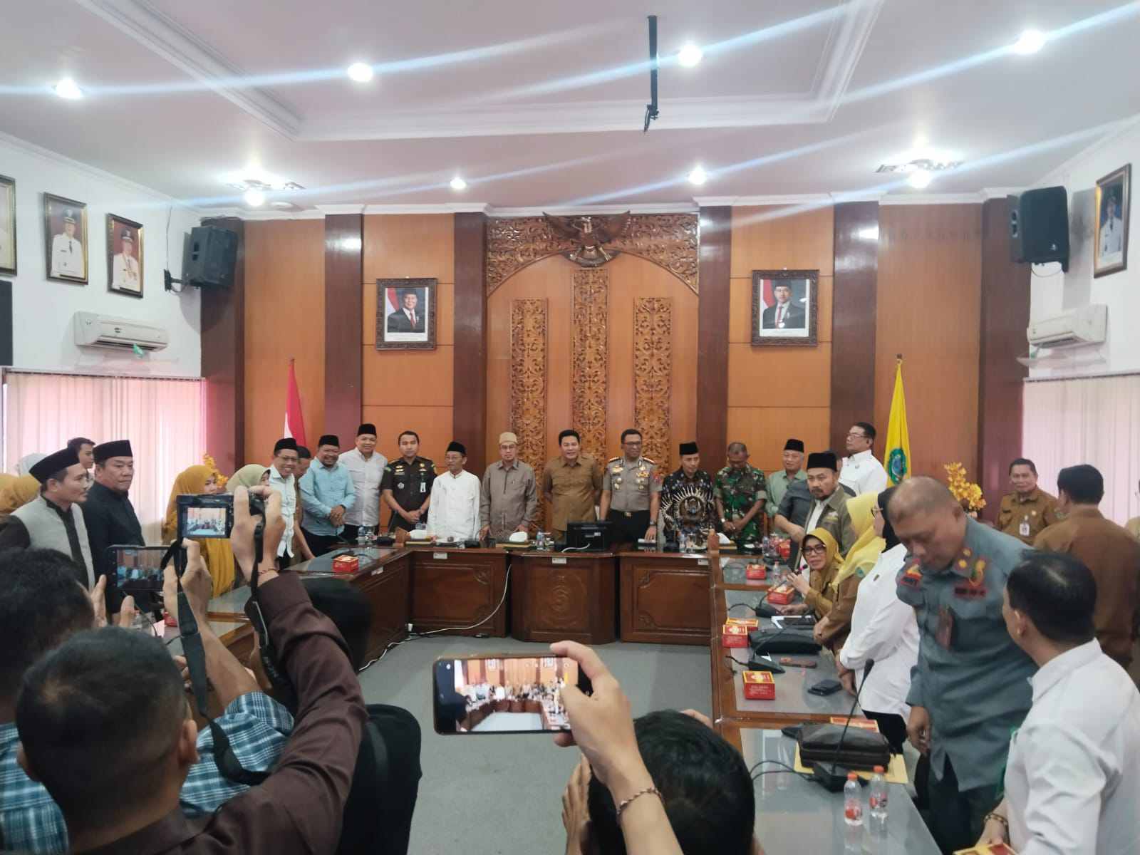 Pemkab Sidoarjo Siap Sikat Mafia Miras dan Warung Mesum