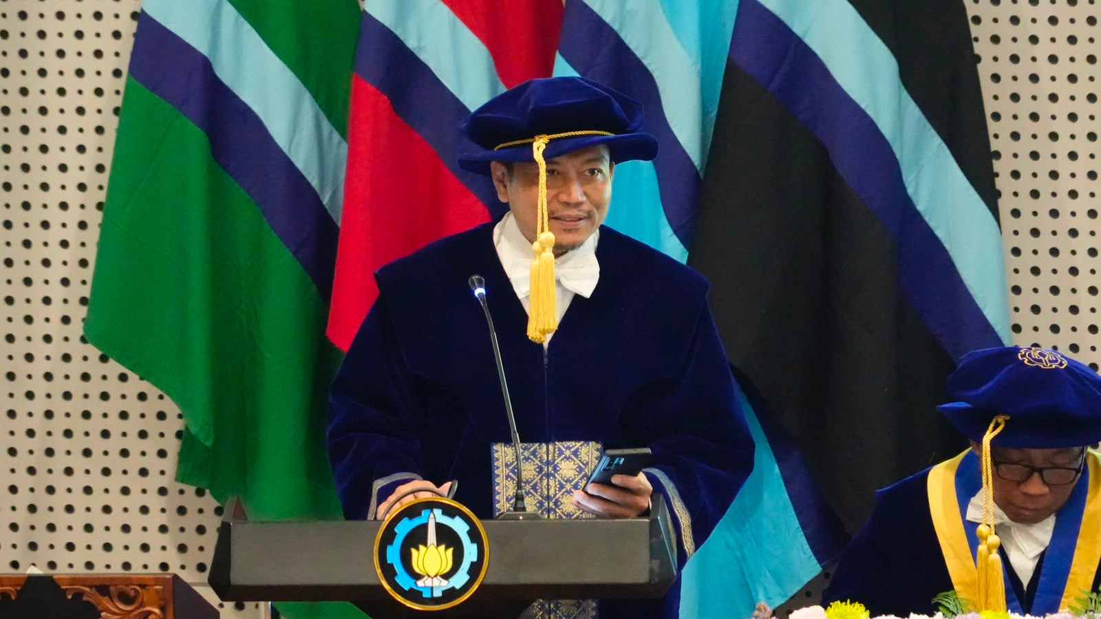 Blackout Mengintai, Profesor ITS Ciptakan Teknologi Penjaga Stabilitas Listrik Indonesia
