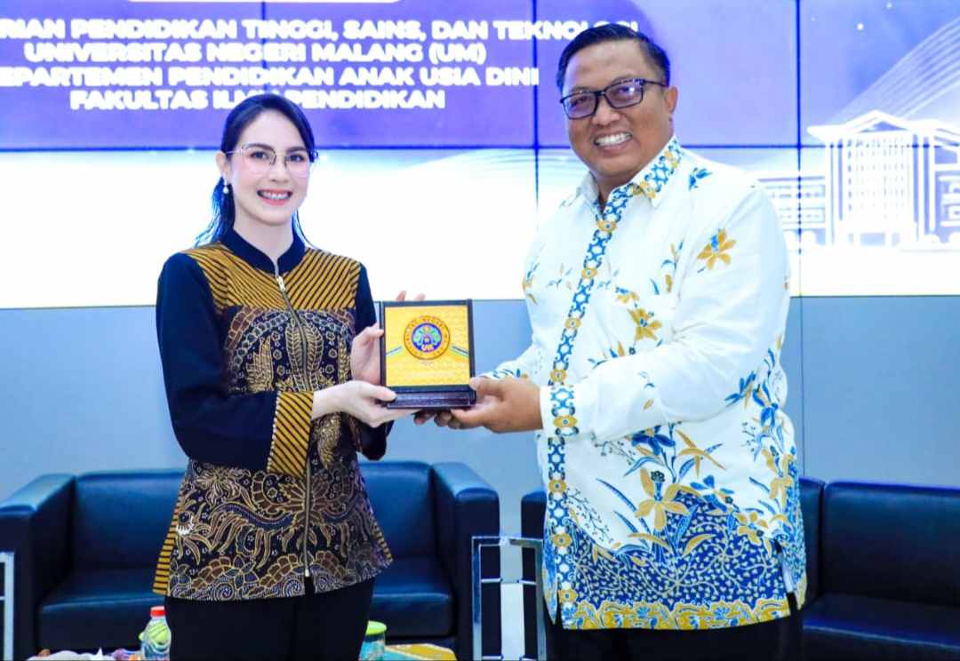 Lawan Candu Gadget, Arumi Bachsin Ajak Orang Tua Hidupkan Lagi Permainan Tradisional Saat Liburan