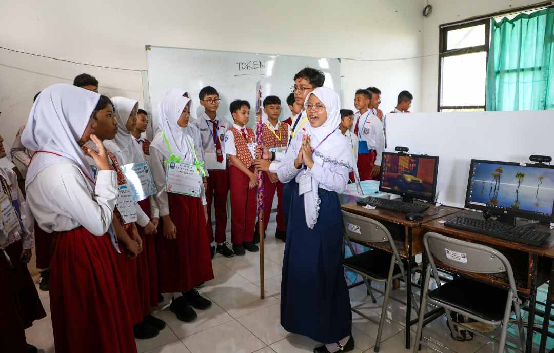 Lewat Simulasi Berburu Harta Karun hingga Senam Ceria, MPLS di Surabaya Dibuat Seru dan Menyenangkan