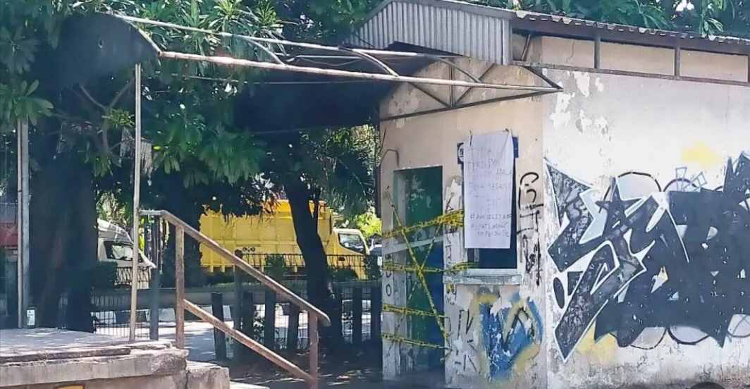 KAI Tegas ! Bangunan Bekas Halte Sawotratap Bukan Asetnya Meski Jadi Sorotan Dugaan Lokasi Asusila