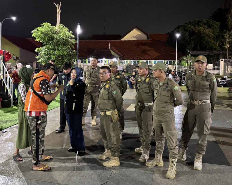 Viral! Penertiban PKL di Alun-Alun Sidoarjo Berujung Ricuh, Satpol PP Beri Klarifikasi