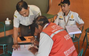 Pemkot Surabaya Tertibkan 63 Titik Parkir Liar dan Non-Digital, Langkah Tegas Tegakkan Perda