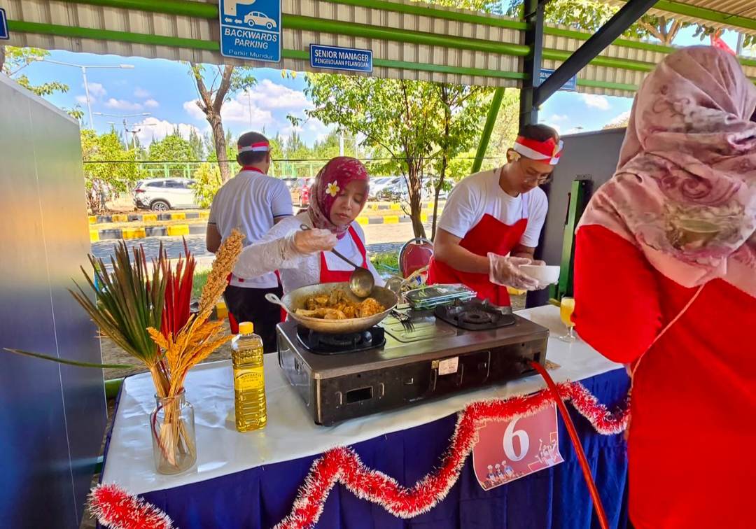 PT Terminal Teluk Lamong Bangun Kebersamaan dengan Beragam Lomba dan Pesta Rakyat