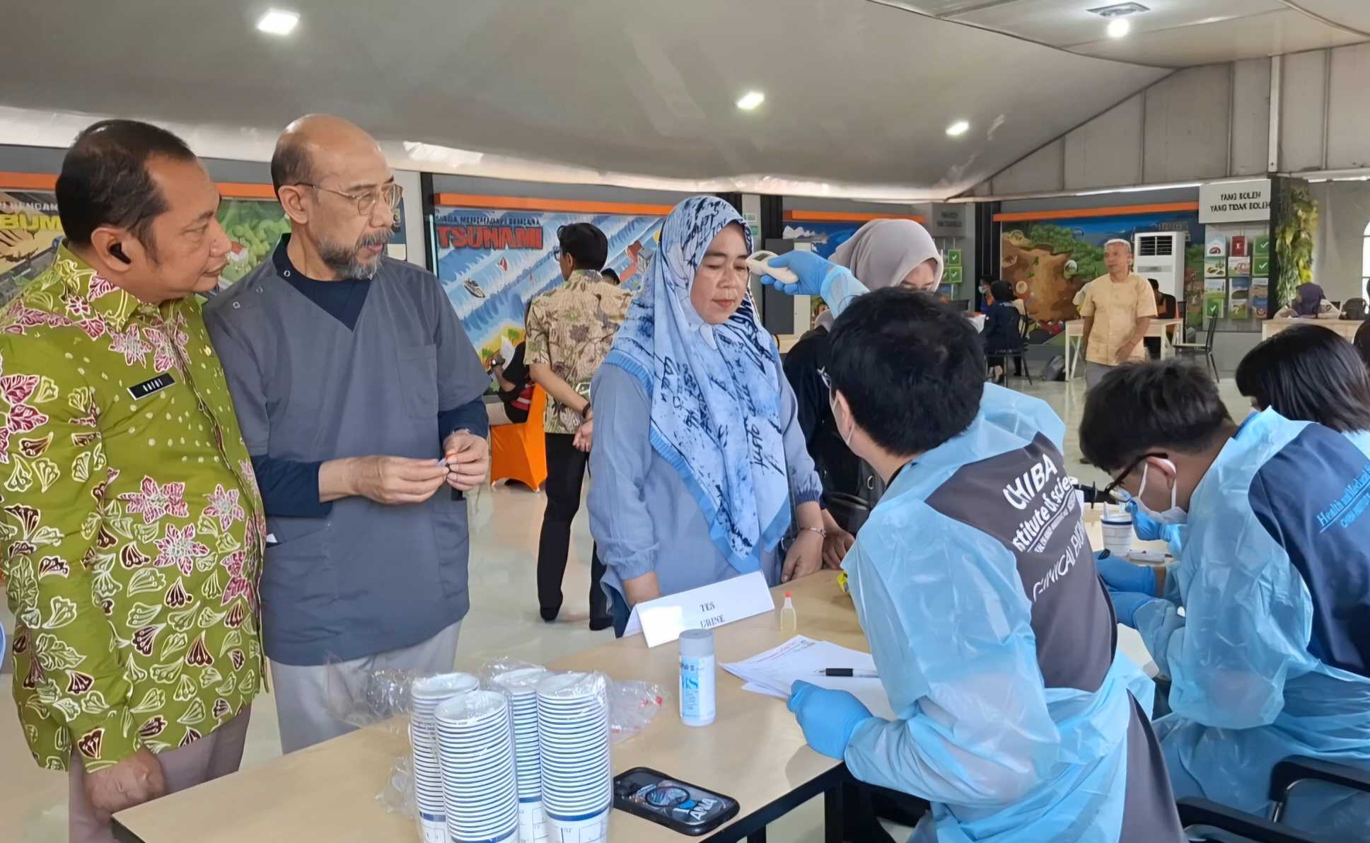 BPBD Jatim Gandeng BRIN, CIS Jepang dan UBL Periksa Kesehatan 200 Relawan Bencana