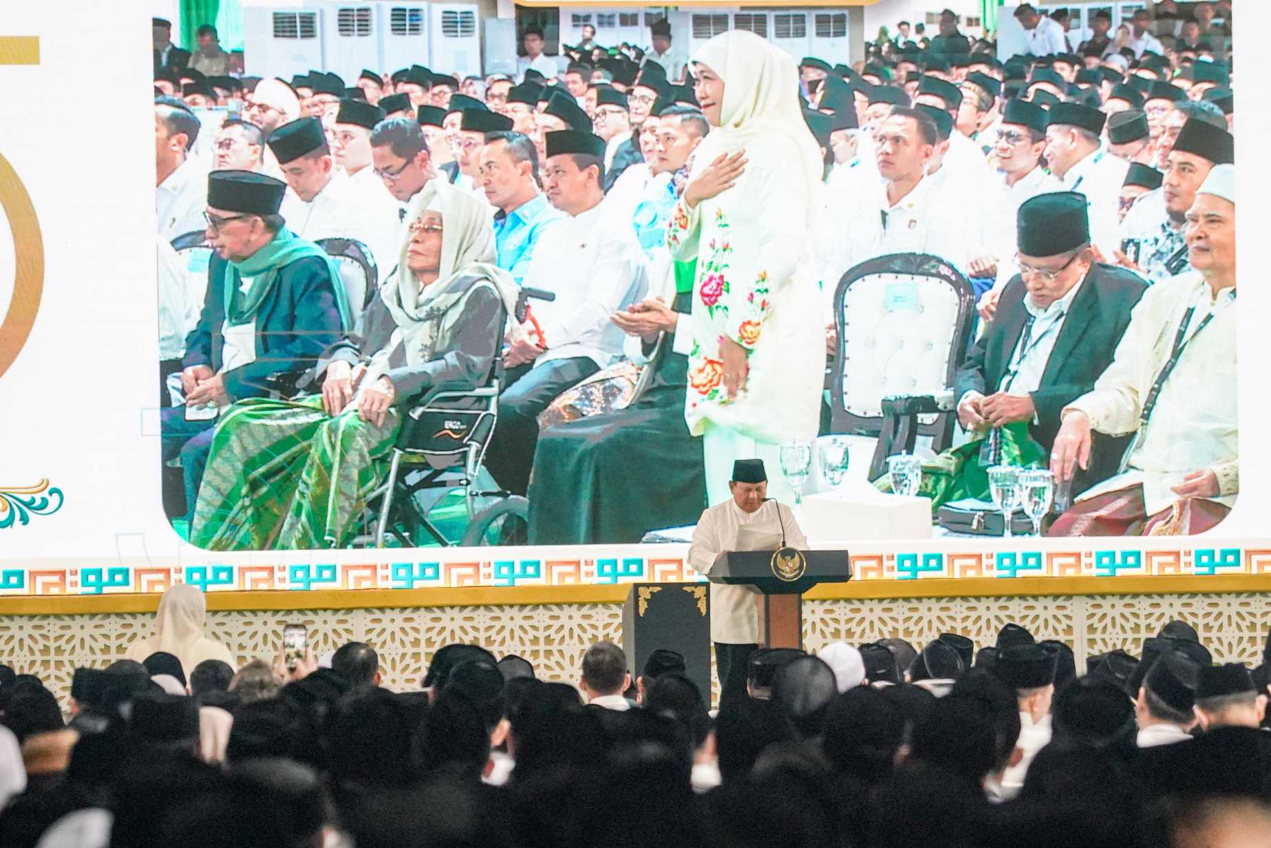 Gubernur Khofifah: Muktamar ke-35 NU Harus Perkuat Soliditas dan Responsif Hadapi Tantangan Zaman