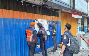 Tegas ! Selamatkan Aset Negara, KAI Daop 8 Surabaya Tertibkan Ruko di Jalan Semarang