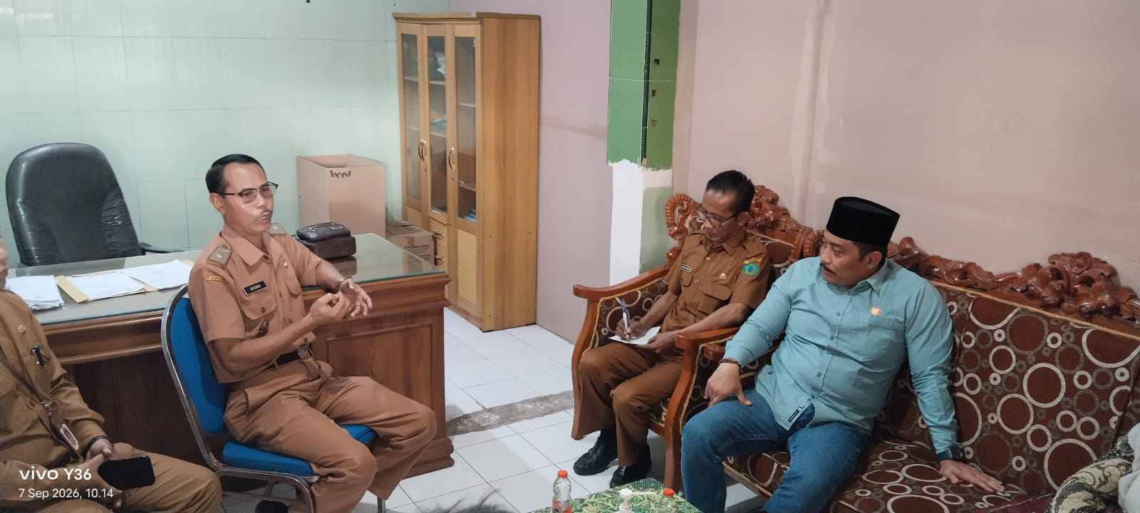Puluhan Siswa TK Dharma Wanita Popoh Menanti Kepastian Tempat Belajar