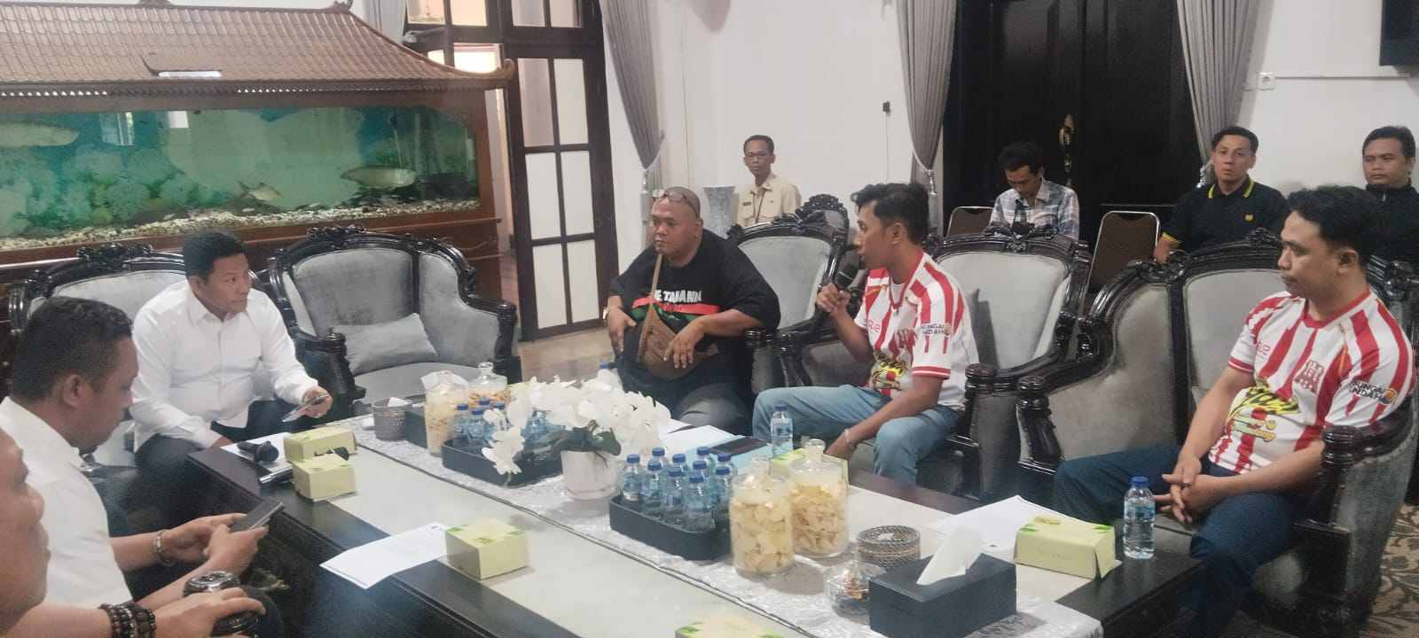Deltras Mau Naik Kasta atau Terus Jadi “Penjual” Pemain?