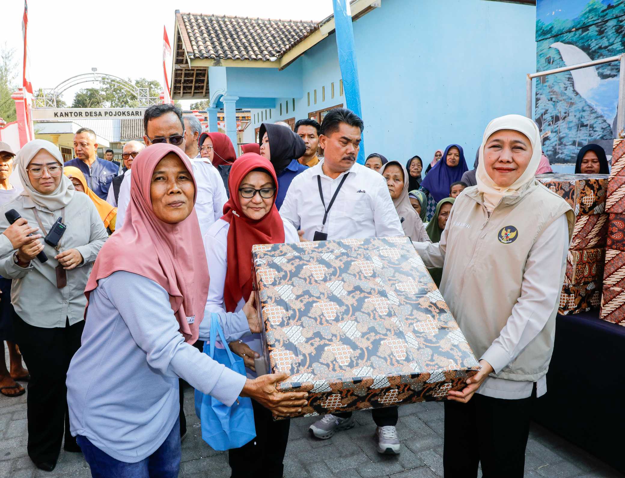 Senyum Warga Magetan di Hari Jadi Jatim: Belanja Murah, Pulang Bawa Doorprize Bersama Gubernur Khofifah