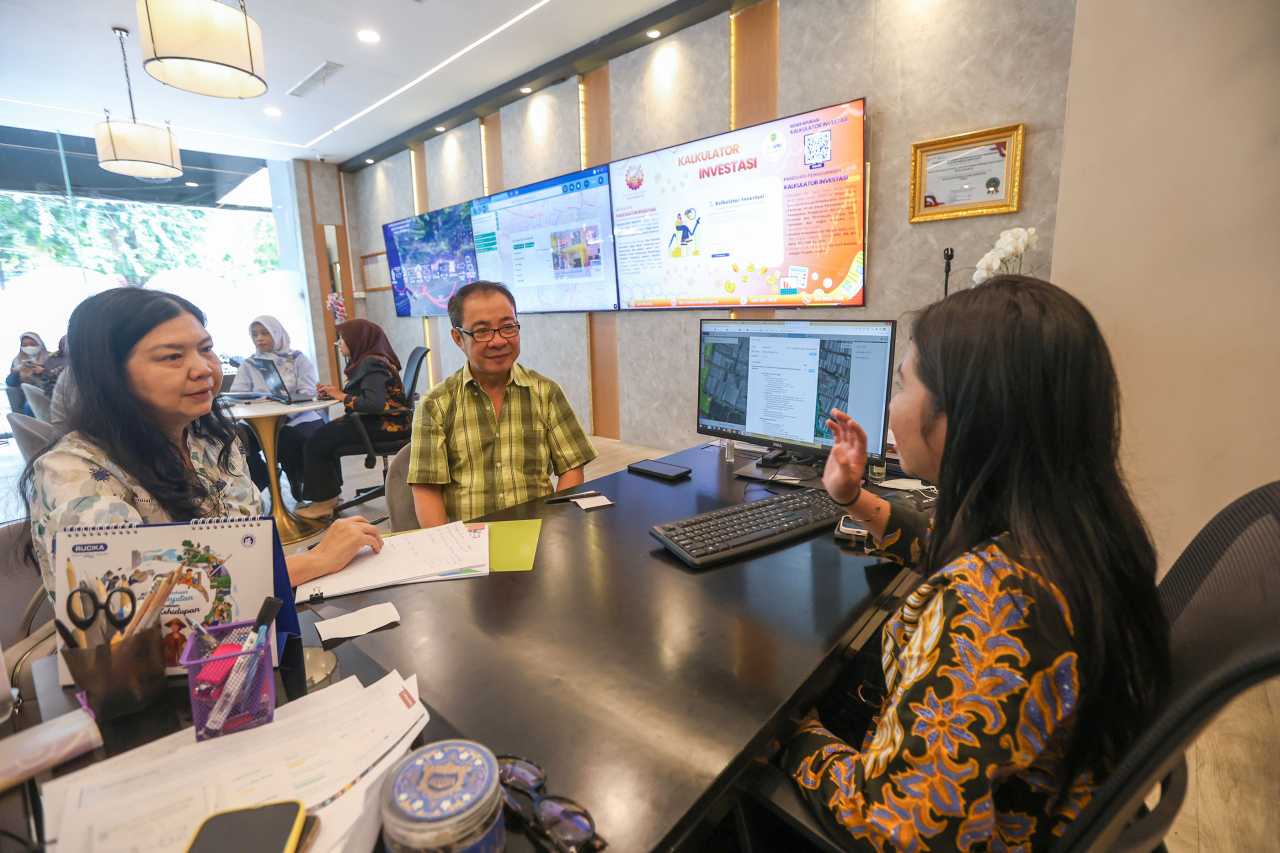 Tembus Rp23,6 Triliun, Investasi Surabaya Jadi Motor Penggerak Ekonomi dan Lapangan Kerja