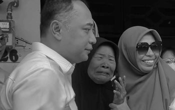 Gerak Cepat Dampingi Penderita Kanker, Wali Kota Eri Turun Langsung Bawa Pasien ke RSUD Soewandhie