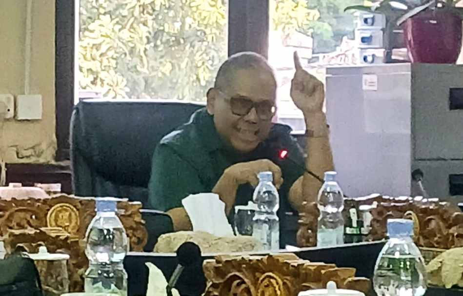 DPRD Surabaya Soroti Masalah Data Kependudukan Dan Efektivitas ASN Berkantor Di Balai RW