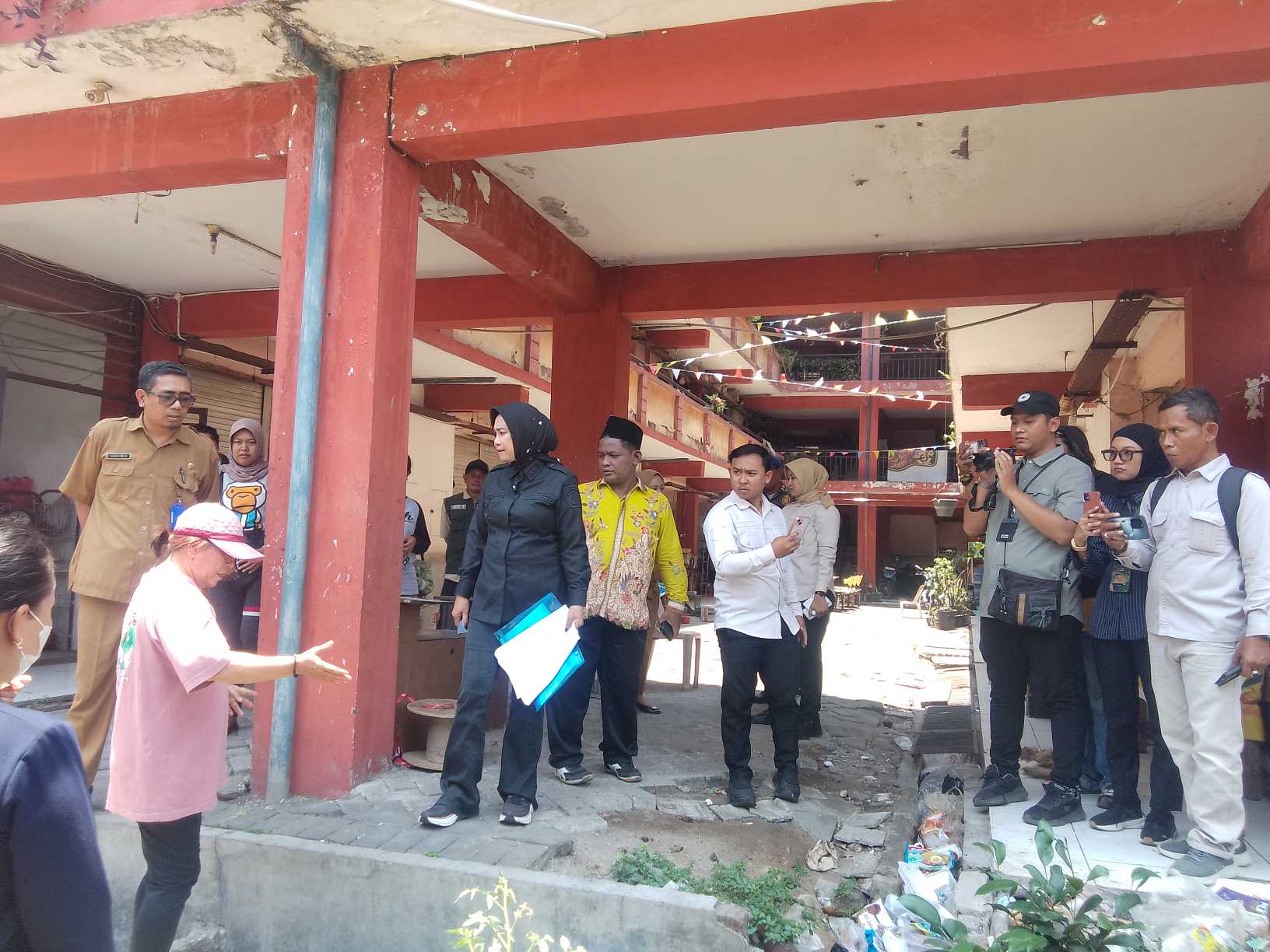 ​Bayar Sewa Ratusan Ribu, Dijejali Lingkungan Kumuh: Wabup Sidoarjo Semprot Pengelola Rusunawa Ngelom