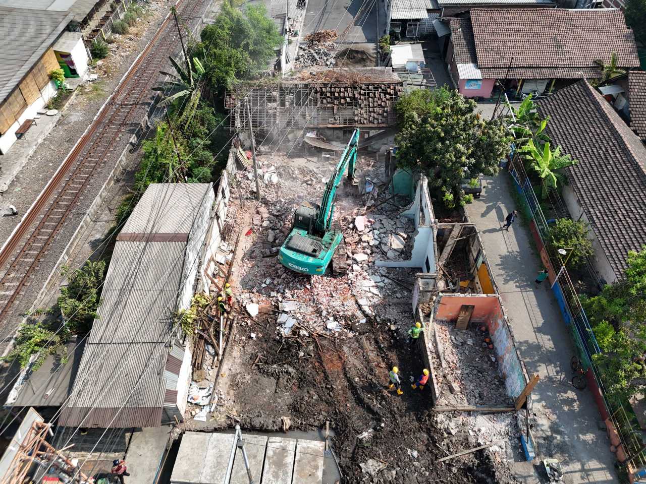 Bupati Subandi Pasang Target Frontage Road Waru–Buduran Tuntas 2027